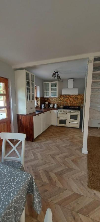 Przystanek Jeziorna 49 Villa Perlino Kültér fotó