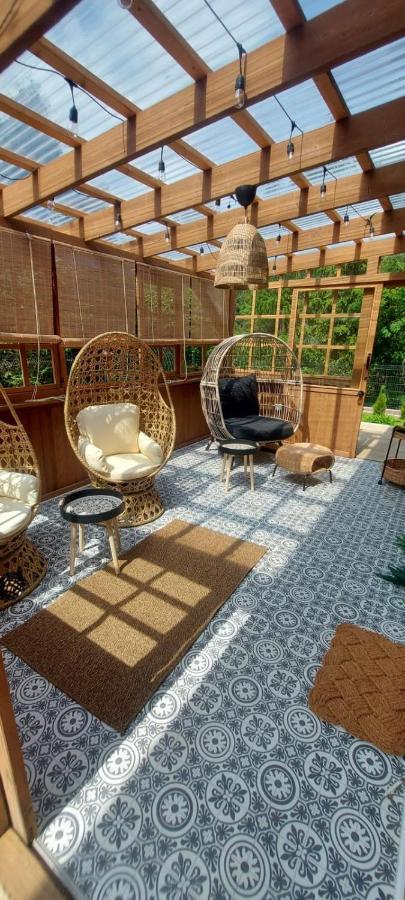 Przystanek Jeziorna 49 Villa Perlino Kültér fotó