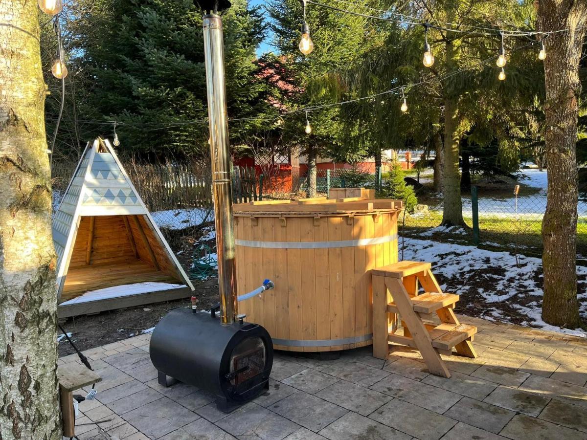 Przystanek Jeziorna 49 Villa Perlino Kültér fotó